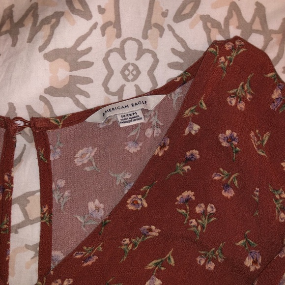 American Eagle Floral Romper - Picture 2 of 9